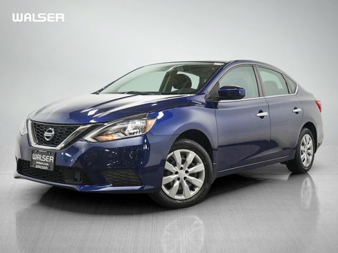 Used 2019 Nissan Sentra S FWD image 1