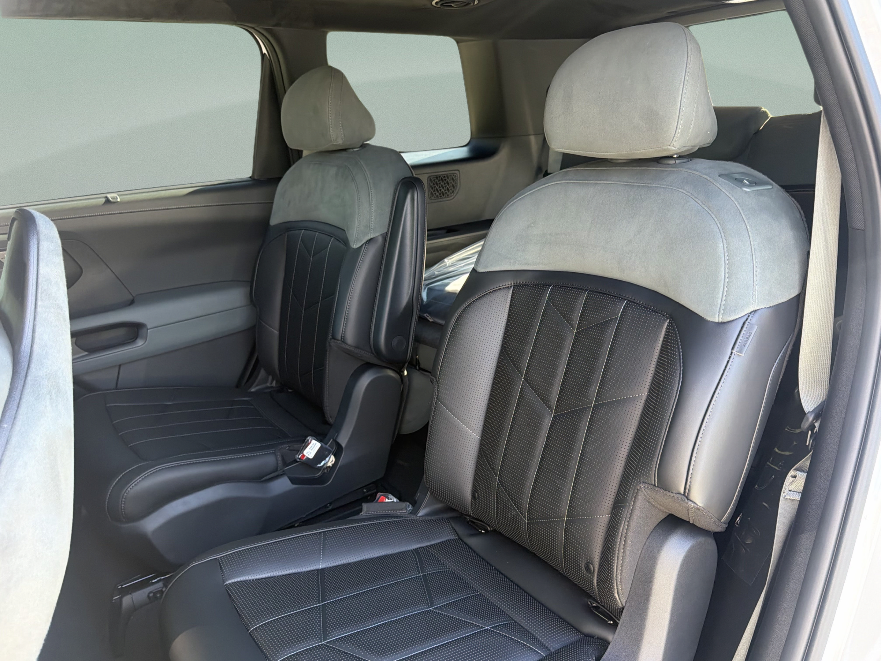 New 2027 Kia Telluride X-Line SX Prestige w/ Executive Package AWD/4WD image 22