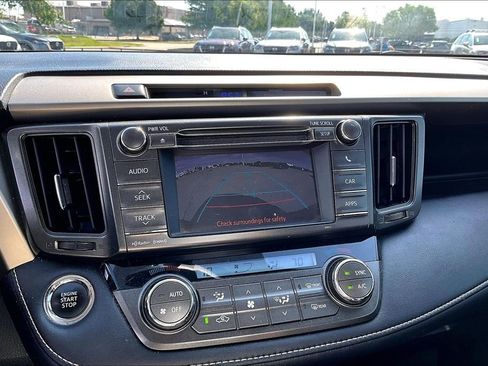 Used 2013 Toyota RAV4 Limited AWD/4WD image 21