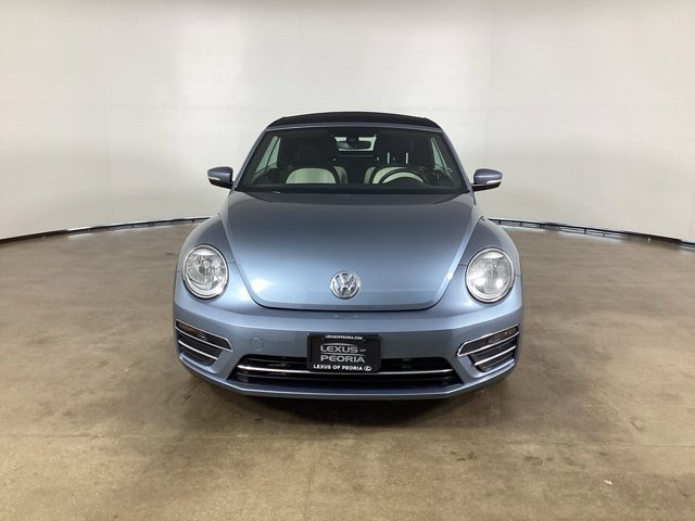 Used 2019 Volkswagen Beetle 2.0T FWD image 2