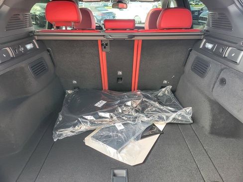 New 2025 Alfa Romeo Stelvio Sprint w/ Convenience Package image 18