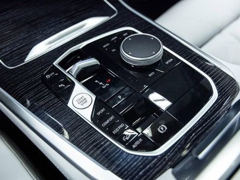 New 2026 BMW X5 xDrive40i AWD/4WD image 21
