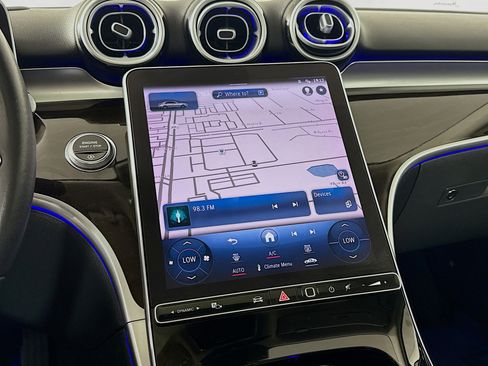 Used 2022 Mercedes-Benz C 300 Sedan w/ Pinnacle Trim Package image 18