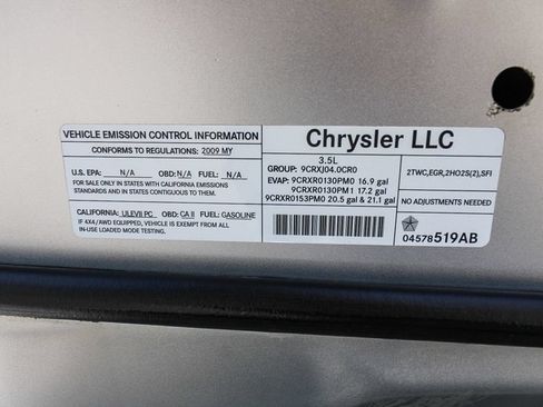 Used 2009 Dodge Journey R/T w/ Flexible Seating Group FWD image 27