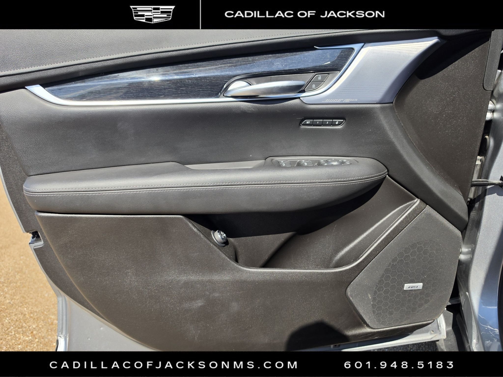 Certified 2025 Cadillac XT5 Premium Luxury FWD image 29
