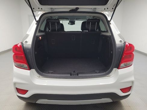 Used 2018 Chevrolet Trax LT w/ LT Convenience Package AWD/4WD image 29