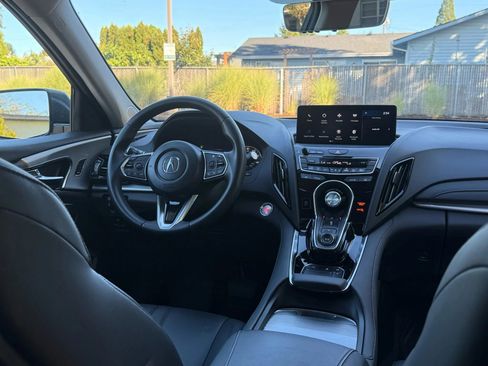 Used 2023 Acura RDX AWD image 3