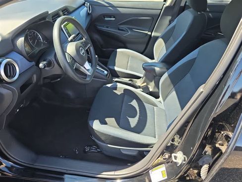 Used 2023 Nissan Versa SV FWD image 16