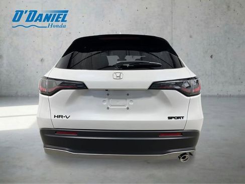 New 2027 Honda HR-V Sport image 4