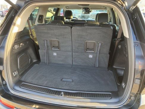 Used 2023 Jeep Grand Cherokee L Limited image 25