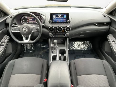 Used 2024 Nissan Sentra SV image 10