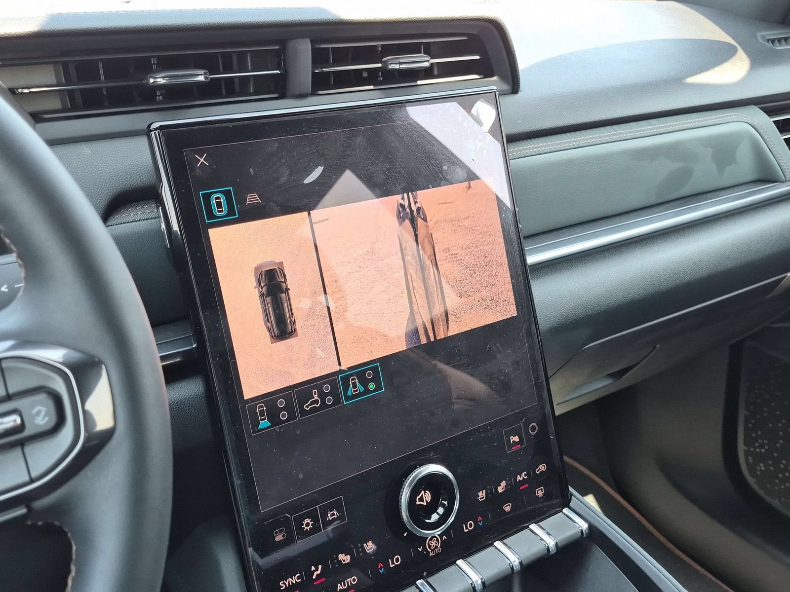 New 2026 GMC Terrain AT4 w/ Convenience Package III AWD/4WD image 19