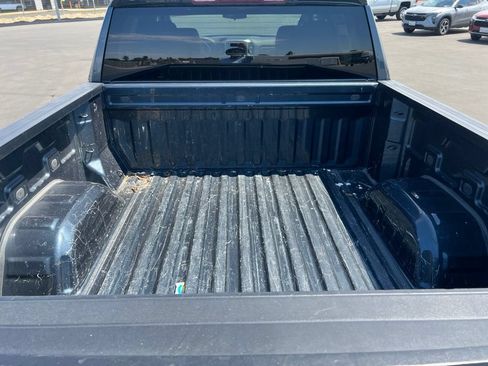 Used 2020 Chevrolet Silverado 1500 LT w/ Convenience Package RWD image 7