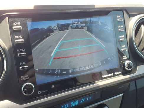 Certified 2023 Toyota Tacoma SR5 AWD/4WD image 17