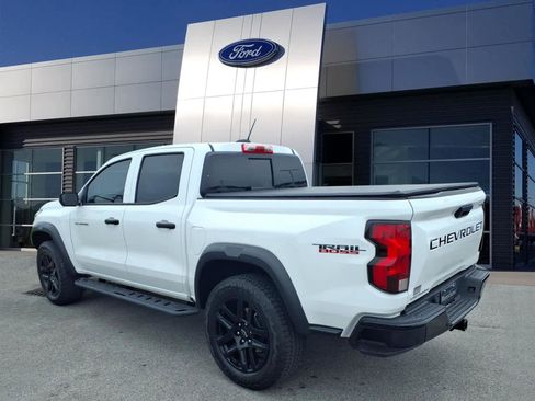 Used 2023 Chevrolet Colorado Trail Boss w/ Technology Package AWD/4WD image 3