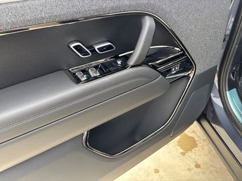 New 2026 Land Rover Range Rover Sport Dynamic SE AWD/4WD image 12