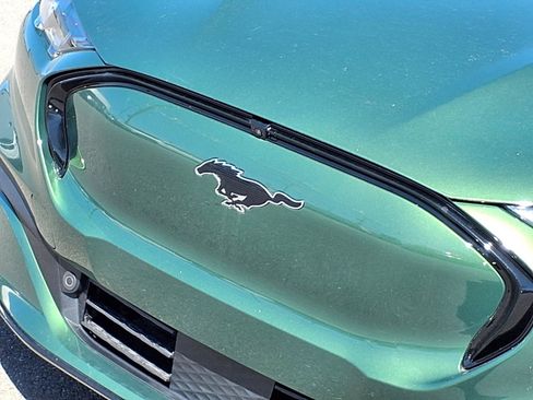 Used 2024 Ford Mustang Mach-E Premium image 33