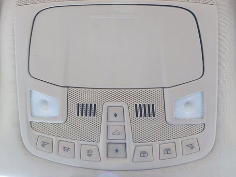 Used 2024 Ford Expedition Limited image 31