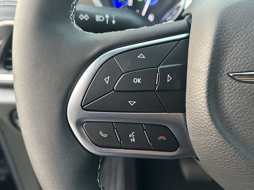 New 2026 Chrysler Pacifica Select FWD image 23
