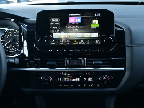 New 2025 Nissan Pathfinder SL image 22