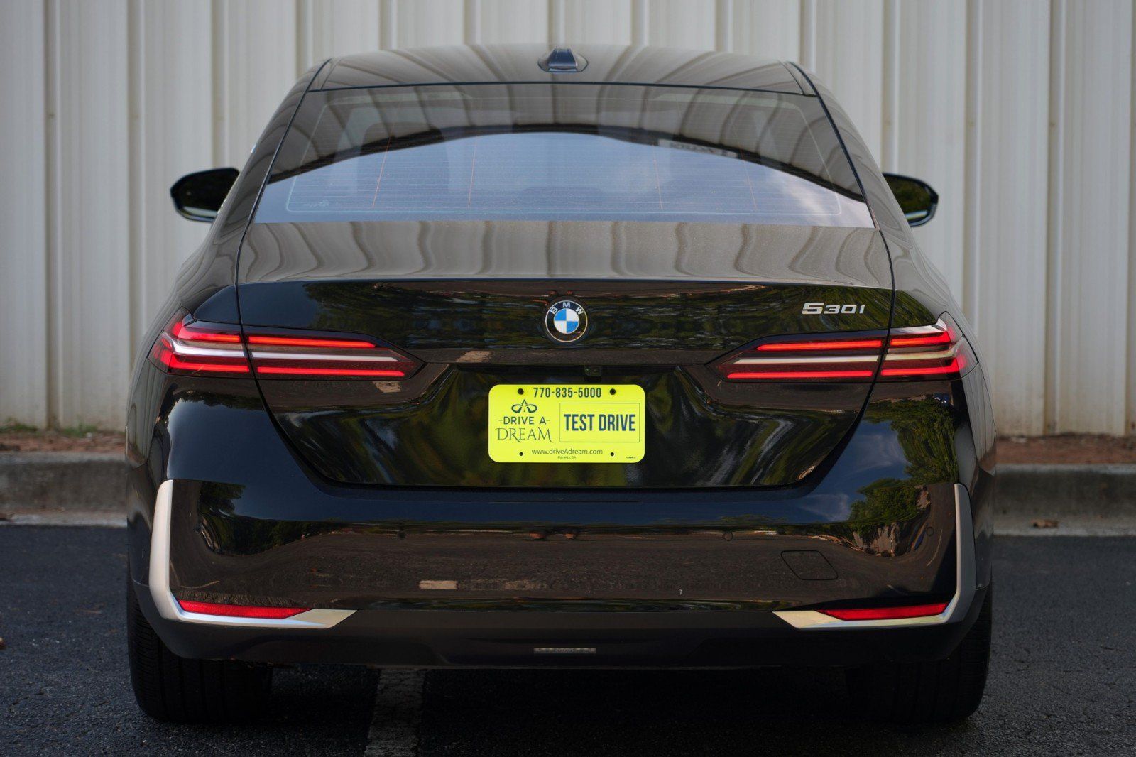 Used 2024 BMW 530i w/ Convenience Package RWD image 58