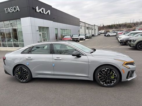 New 2026 Kia K5 GT image 2