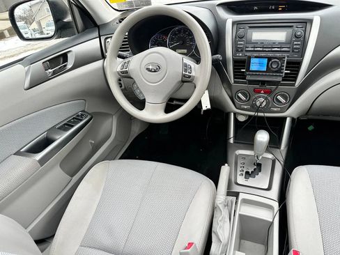 Used 2011 Subaru Forester 2.5X Premium w/ All-Weather Pkg image 12