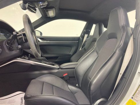 Certified 2021 Porsche 911 Turbo S image 5