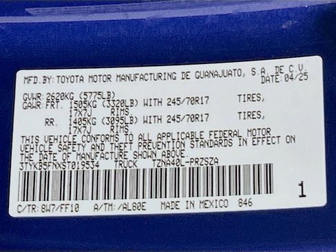 Used 2025 Toyota Tacoma SR5 image 27