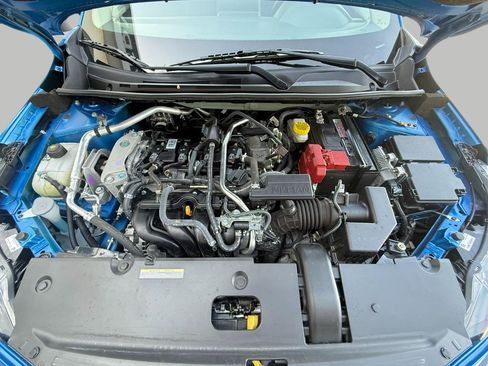Used 2025 Nissan Sentra SV FWD image 14