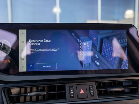 New 2025 Lexus ES 350 Ultra Luxury image 33