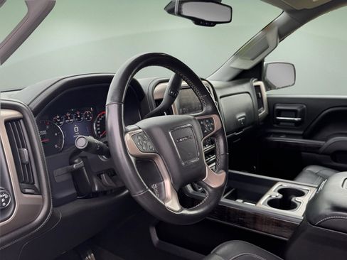 Used 2016 GMC Sierra 2500 Denali w/ Duramax Plus Package image 16