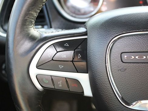 Used 2015 Dodge Challenger SXT Plus image 19