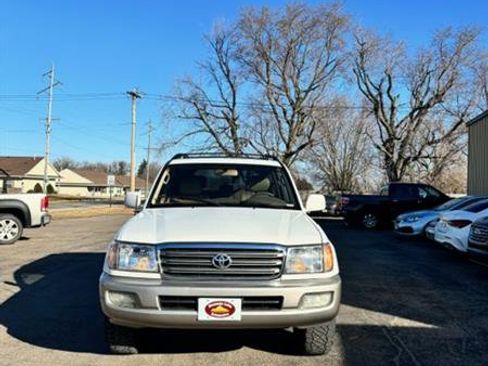 Used 2005 Toyota Land Cruiser Base image 8