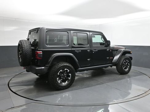 New 2025 Jeep Wrangler Unlimited Rubicon w/ Technology Group image 15