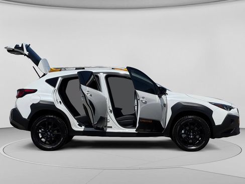 Certified 2026 Subaru Crosstrek 2.5i Wilderness w/ Crosstrek Mirror Package AWD/4WD image 30