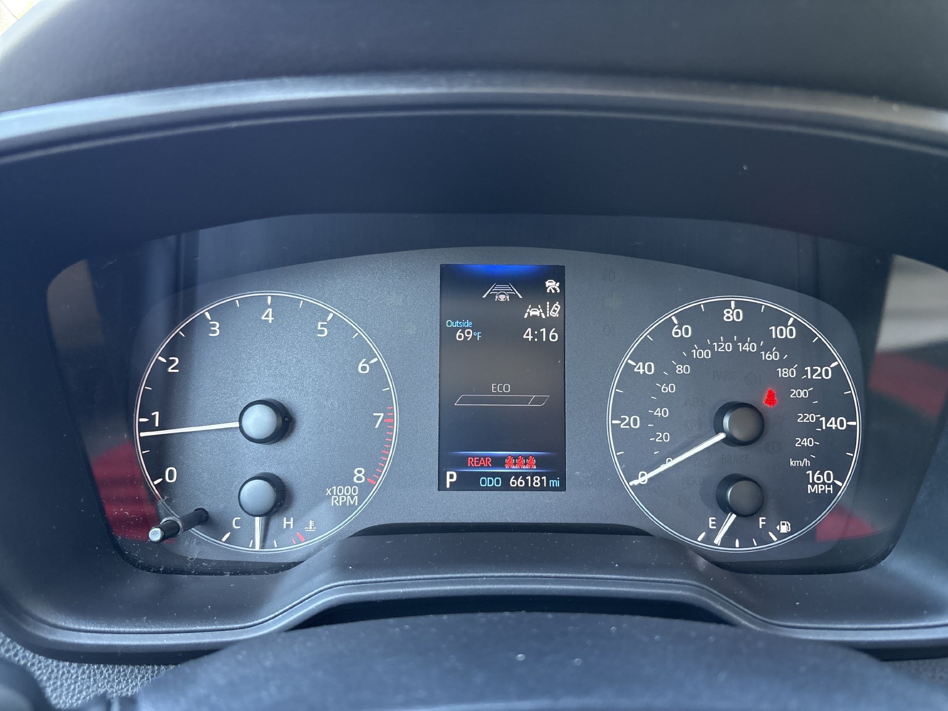 Used 2024 Toyota Corolla LE FWD image 11