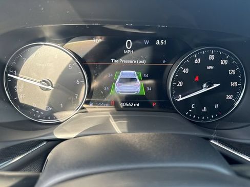 Used 2021 Buick Envision Essence w/ Sport Touring Package FWD image 12
