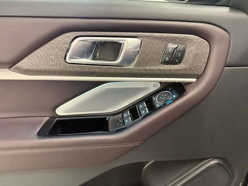 New 2026 Ford Explorer Platinum image 15