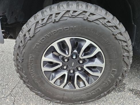 Used 2012 Ford F150 Raptor w/ Raptor Luxury Pkg AWD/4WD image 32