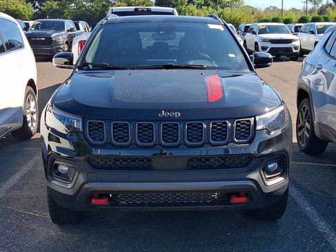 New 2026 Jeep Compass Trailhawk w/ Sun, Sound & Navigation Group AWD/4WD image 2