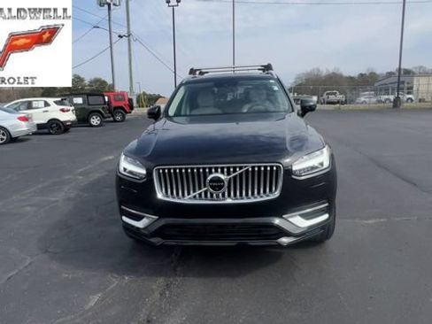 Used 2022 Volvo XC90 T8 Inscription Expression w/ Advanced Package image 3
