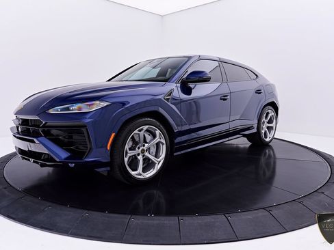 Used 2026 Lamborghini Urus SE AWD/4WD image 10