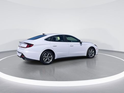Certified 2022 Hyundai Sonata SEL w/ Cargo Package image 7