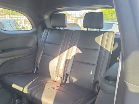 Used 2025 Dodge Durango GT AWD/4WD image 11