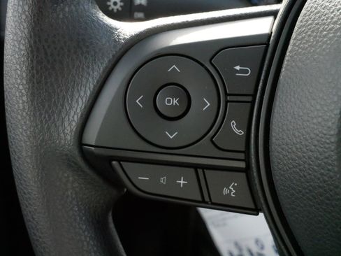 Certified 2025 Toyota RAV4 LE image 26