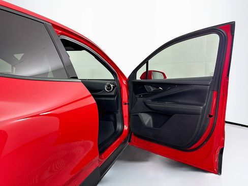 Used 2024 Chevrolet Blazer EV LT image 33