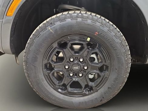 New 2026 Ford Ranger XLT w/ Black Appearance Package AWD/4WD image 17