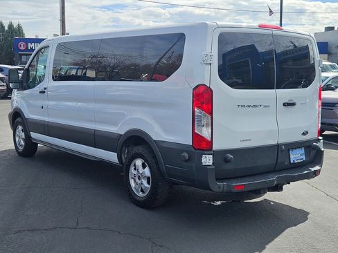 Used 2018 Ford Transit 350 XLT image 4