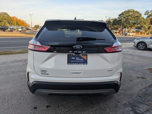 Used 2022 Ford Edge SEL w/ Convenience Package AWD/4WD image 5
